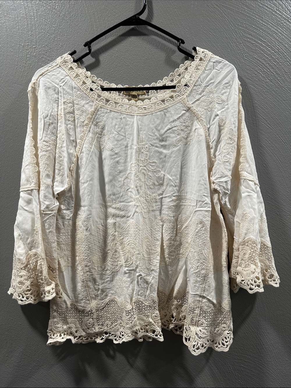 Democracy Cream Lace-Trim Boho Blouse